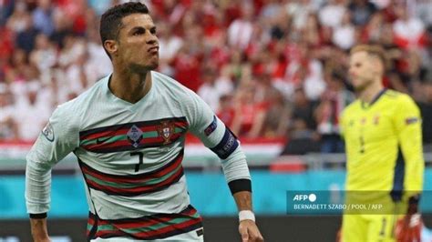 HASIL EURO 2020 Dua Gol Cristiano Ronaldo Bawa Portugal Menang Telak