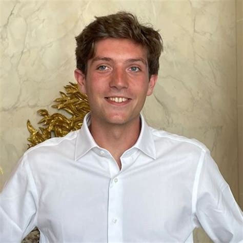 Tom Paris E Paris Tudiant En Double Master Sciences Po Paris Et