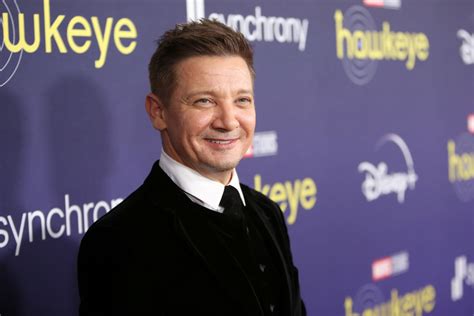 Jeremy Renner Has Plus Broken Bones After Snow Plow Accident The