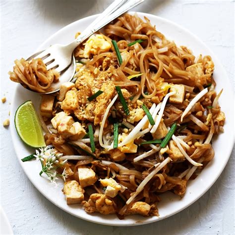 Schnelles Vegetarisches Pad Thai Taste Of Travel