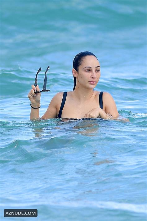 CARA SANTANA Nude AZNude