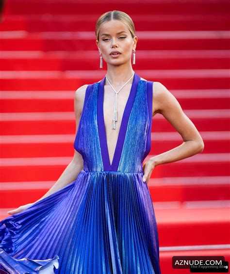 Frida Aasen Sexy Poses Showing Off Her Tits And Slender Body On The Red