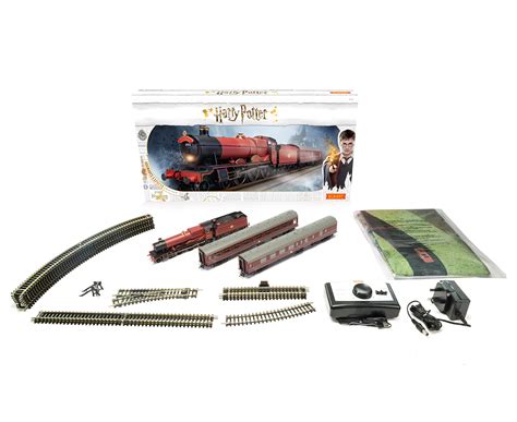 Hornby Harry Potter Hogwarts Express R1234 Model Train Set | Catch.co.nz