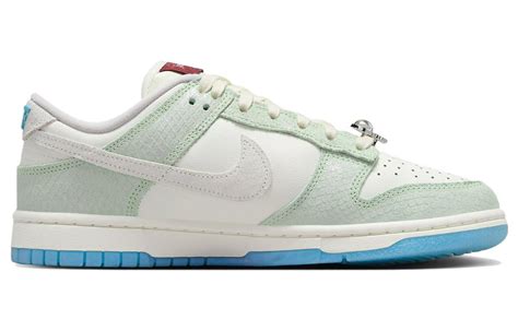 Nike Dunk Low Lx Cny Year Of The Dragon купить в магазине Uniсorn с доставкой по России