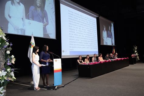 La CEU UCH celebra la graduación de la nueva promoción de Odontología y