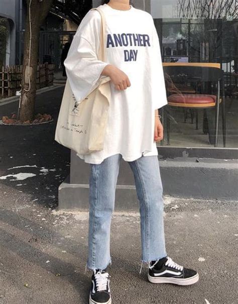 oversized t-shirt outfit ideas | Dresses Images 2022