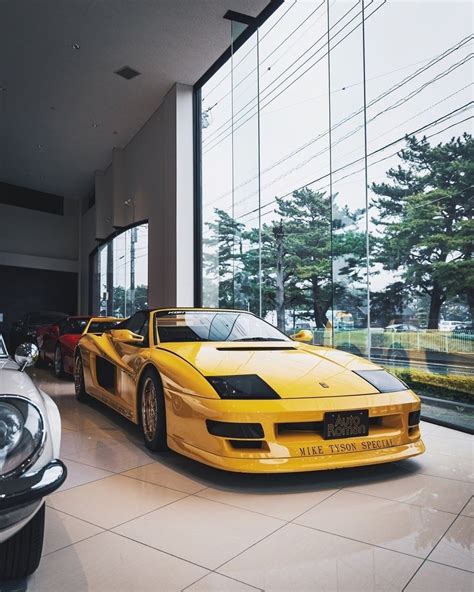 Ferrari Testarossa Koenig Mike Tyson” Special