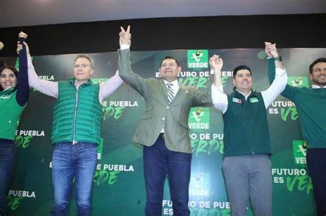 Alejandro Armenta Recibe Constancia Del Partido Verde