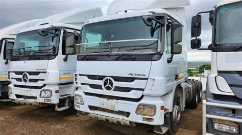 2013 Mercedes Benz Mercedes Benz Actros 3344 TT Double Axle Truck