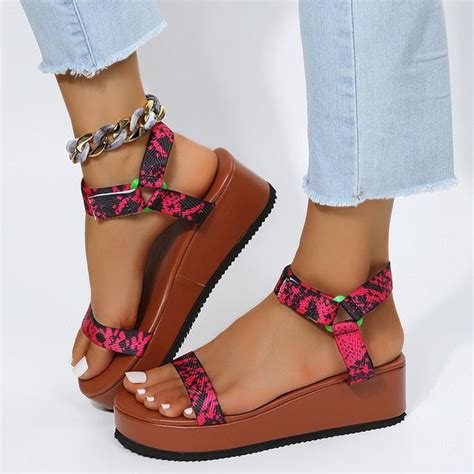 Loyisvidion Clearance Sandals For Women New Wedge With Graffiti Beach Sandals Women Thick Bottom