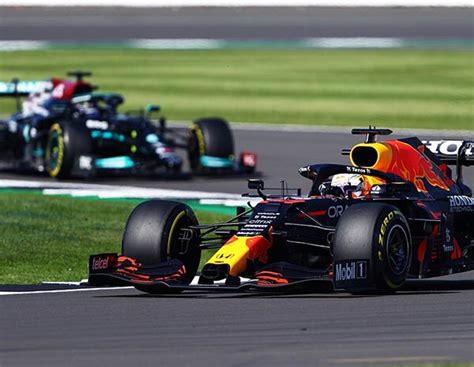 Verstappen Y Alonso Los Grandes Protagonistas De Esta Primera Carrera