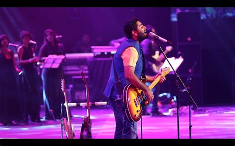 SNL Pro supports Arijit Singh's performance with a symphony orchestra ...