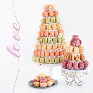 Le Macaron French Pastries