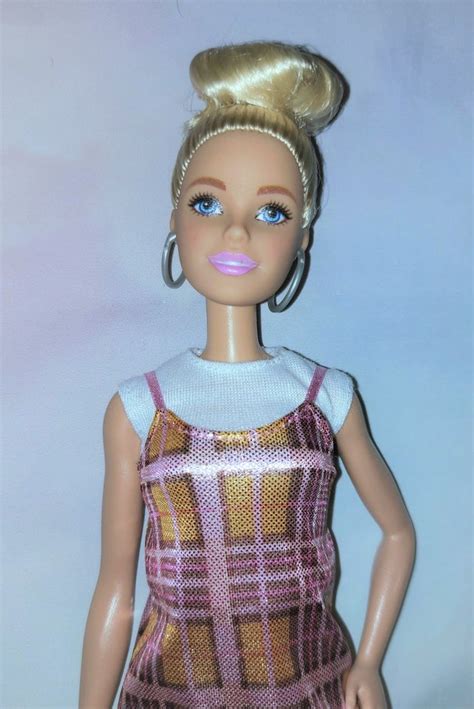 Barbie Barbie Fashionistas 142 Dbadk Køb Og Salg Af Nyt Og Brugt