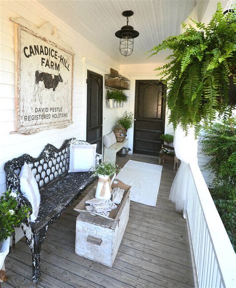 47 Best Rustic Farmhouse Porch Decor Ideas and Designs for 2017