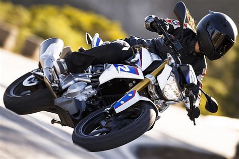 BMW G 310 R La Nuova Naked Con Prezzi A Partire Da 5150 Euro Cavalli