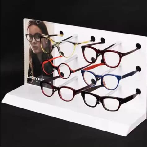 Customized Wholesale High Quality Acrylic Sunglass Display Stand