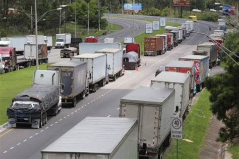 Paro del transporte de carga pesada continúa a nivel nacional Diario