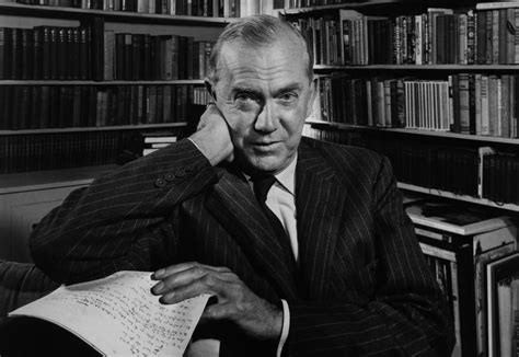 8 Mind Blowing Facts About Graham Greene Facts Net