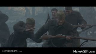 Enemy at the Gates (2/9) Movie CLIP - Battle of Stalingrad (2001) HD on ...