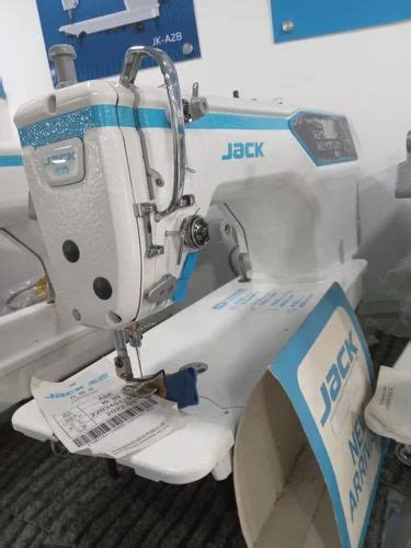 Juki Button Hole Machine For Thick Thread Model Lbh At Rs