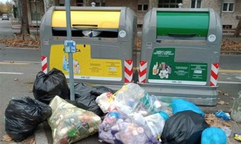 Ancora Rifiuti Abbandonati A Vercelli Multati Sette Trasgressori