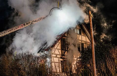 Brand Eines Einfamilienhauses Euro Schaden Nach Brand In Murrhardt