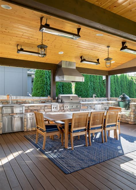 Kirkland Outdoor Kitchen - Transitional - Deck - Seattle - by H2D ...