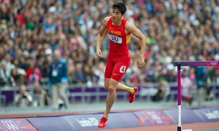 Chinese hurdler Liu Xiang finishes race despite injury | China Olympic ...