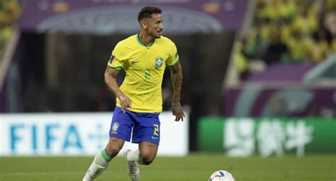 Quem vai substituir Danilo na Seleção Brasileira