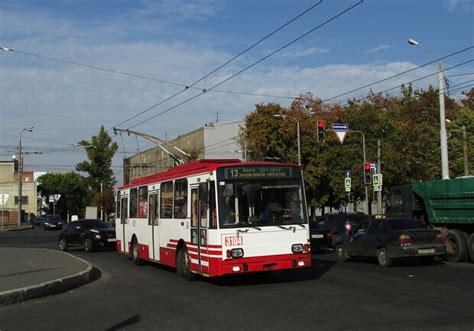 Не жди на остановке: троллейбус №13 изменит маршрут - Харьков Vgorode.ua
