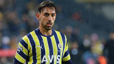 Fenerbah E Teklif Yapmay Nca Galatasaray Devreye Girmi Ti Rfan Can