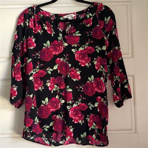 The Pioneer Woman Tops The Pioneer Woman Floral Blouse Poshmark