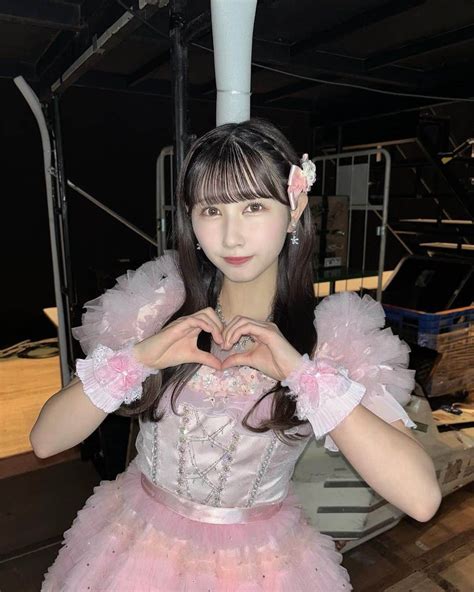 山本杏奈さんのインスタグラム写真 山本杏奈instagram「🎂🎀🩷 改めまして ＝love 6周年を一緒にお祝いしてくれて 本当に