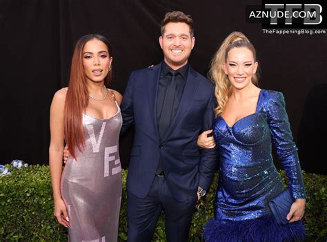 Anitta Sexy Seen Flaunting Her Hot Cleavage At The Billboard Music Awards In Las Vegas AZNude