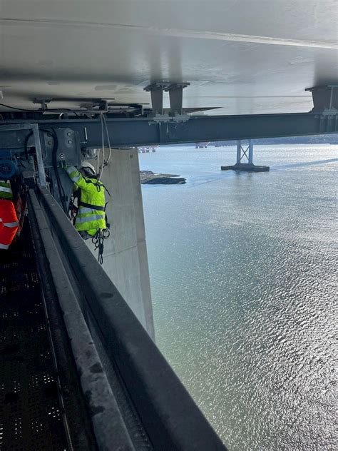 Equinox Carries Out Inspection Maintenance On The Queensferry