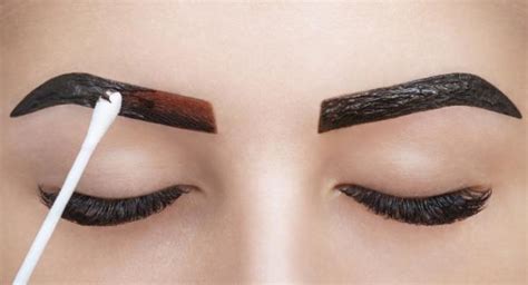 Henna Para Cejas Cómo Se Usa Y Cuánto Dura