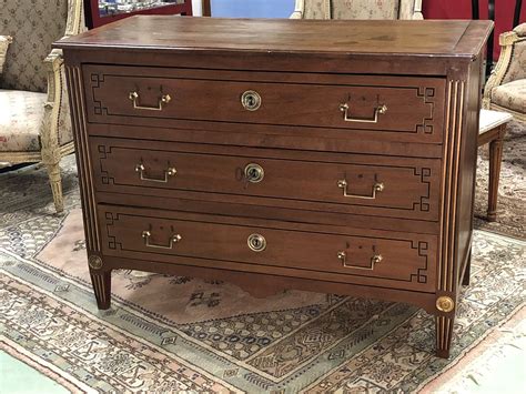 Antique Chest of Drawers for sale at Pamono