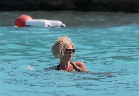 Victoria Silvstedt Busty And Booty In Tiny Black Bikini Porn Pictures