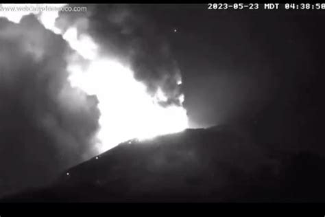 Contin A Actividad Del Popocat Petl Con Explosiones Y Emisi N De Ceniza