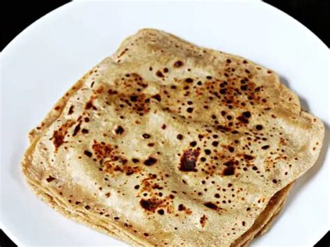 Aloo Methi Paratha Recipe Swasthi S Recipes