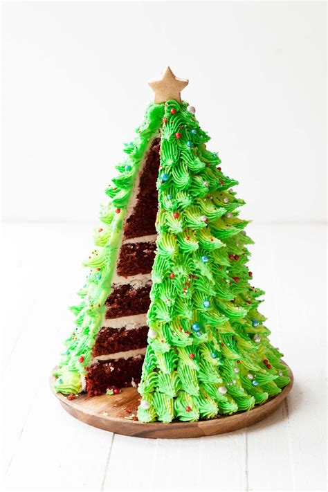 Microwave Christmas Tree Cake Pan Recipe Using The Wilton Christmas