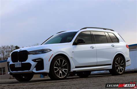 BMW X7 Satin Frozen Vanilla - CUSTOMWRAPS.CA