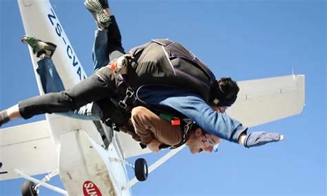 Saut En Parachute Les Meilleures Destinations Pour Le Pratiquer