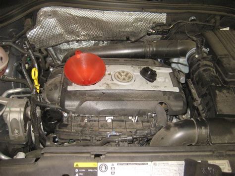 Vw Tiguan Engine Oil Change Guide 030