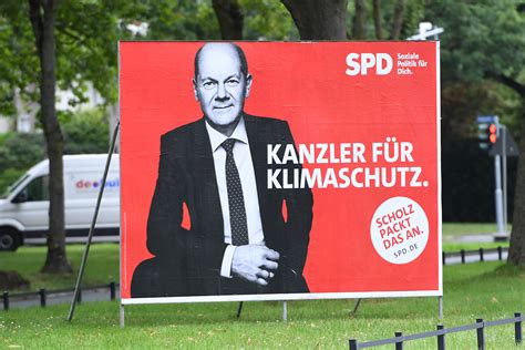 SPD Klimakanzler Olaf Scholz Fliegt Mit Privatjet Durch Den Wahlkampf