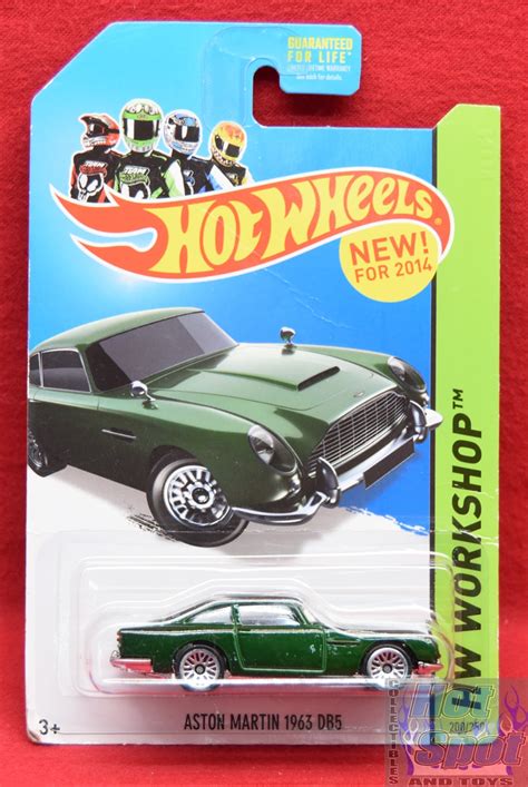 Hot Spot Collectibles And Toys Aston Martin Db Hw Workshop