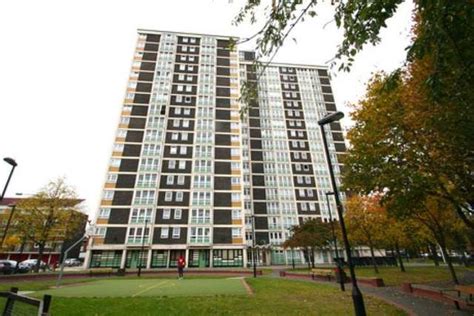 Flat For Rent In Northumberland Park London N17 3 Bedroom