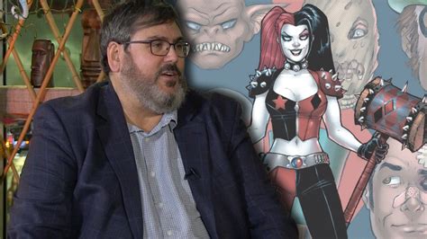 Arriba 56+ imagen batman harley quinn paul dini - Abzlocal.mx