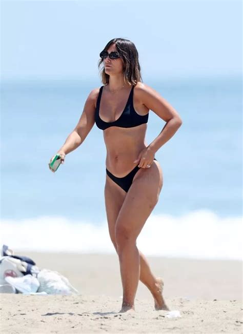 Frankie Bridge Wows As She Embraces Natural Curves On LA Bikini Break With Wayne OK Magazine